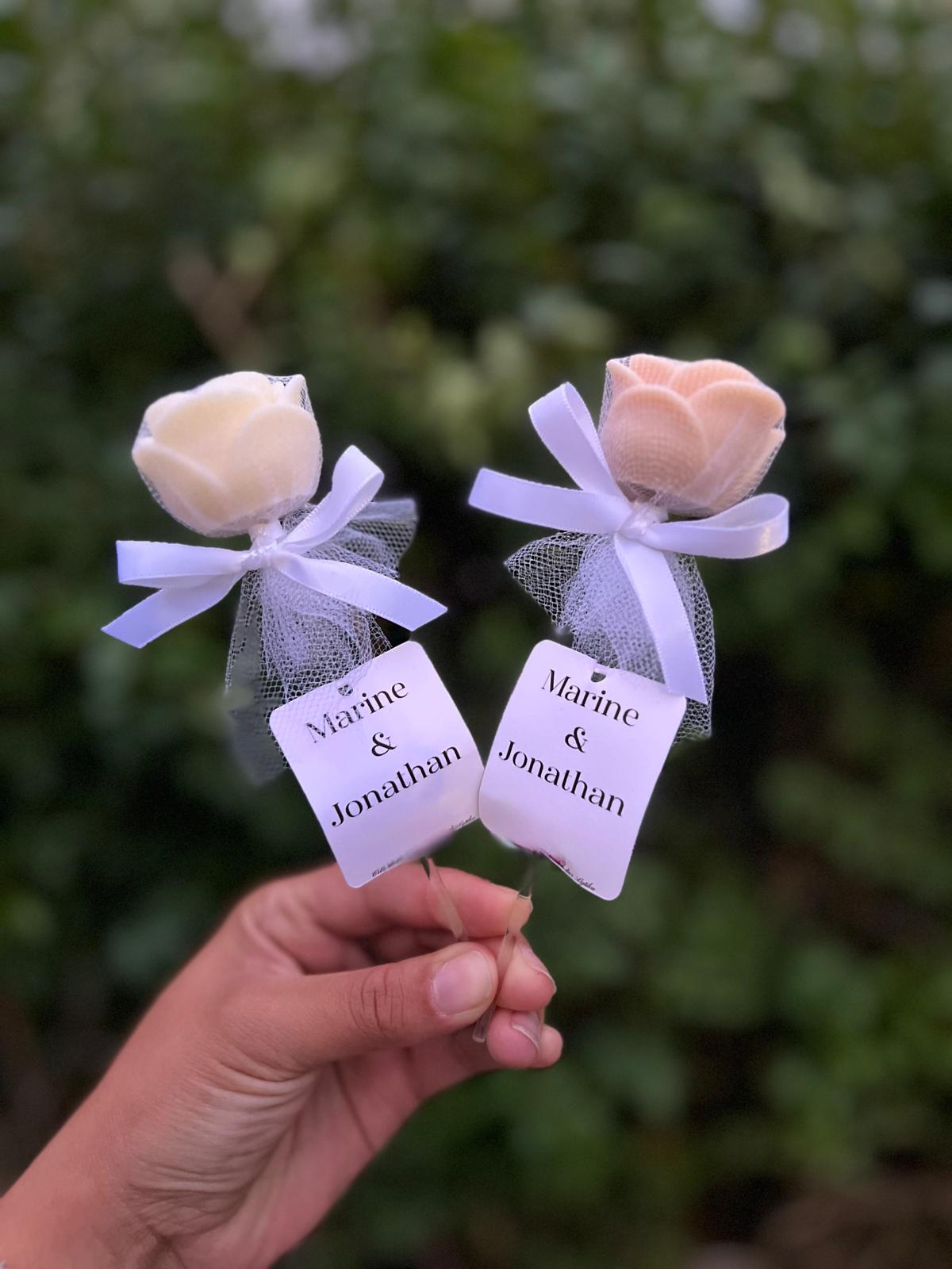 Fleur à l'unité personnalisée - Cadeau invité