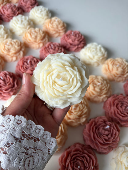 Bougie Pivoine Personnalisée – Cadeau Invité Élégant