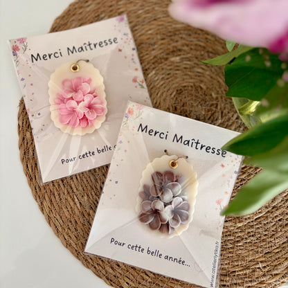 Suspension parfumée fleurie – Merci